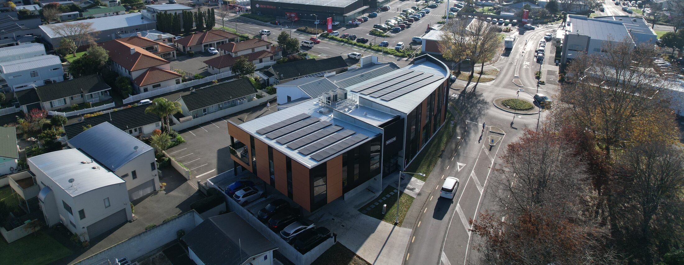 Commercial rooftop solar array